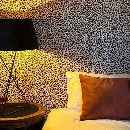 Luxury Boudoir *